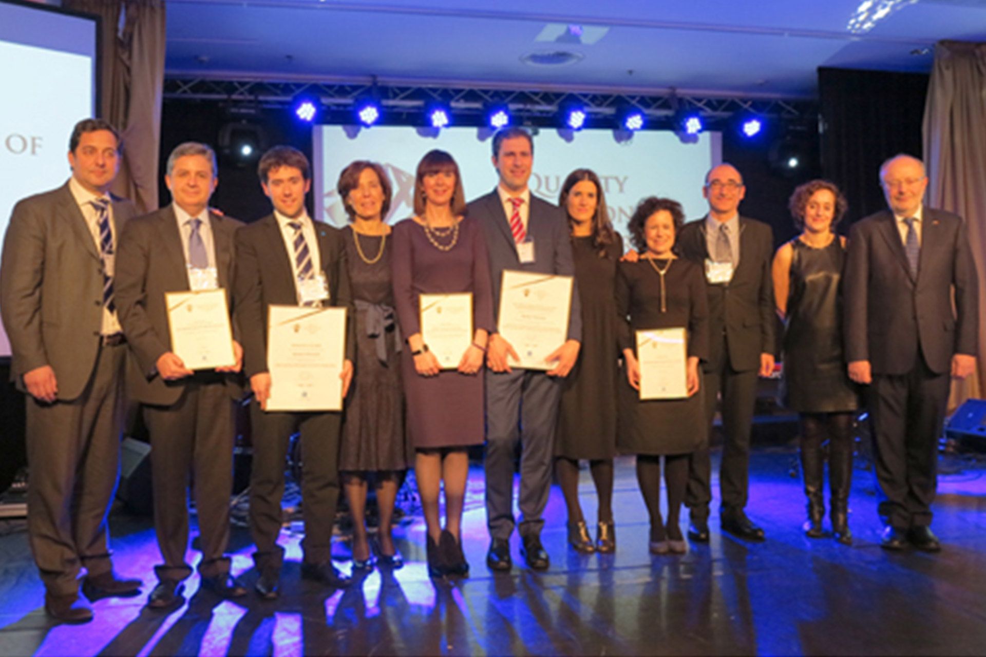 "European quality of innovation of the year" eta "Best of industry" sariak